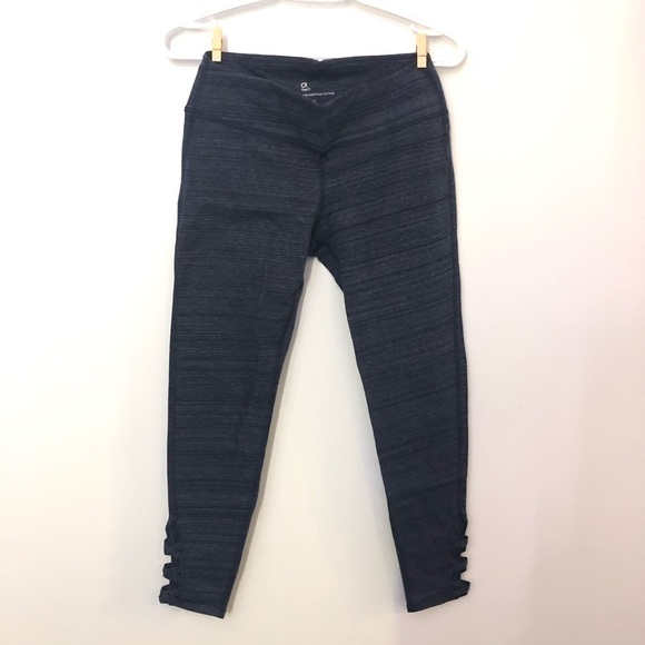 Nwot Gapfit Legging - Picture 2 of 8